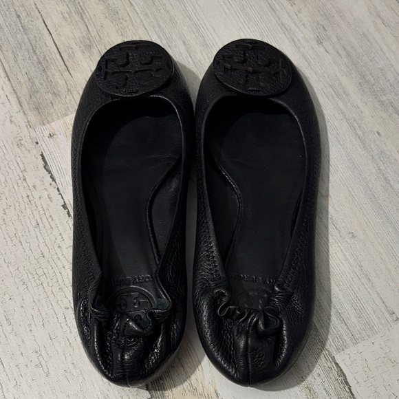 Tory Burch Mini Ballet Black Textured Flats Size 5 - Picture 4 of 14